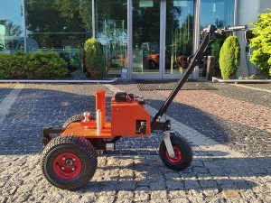 Elektryczny wózek mower do holowania przyczep +/-1360kg Inne PC040-07